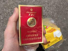 芙蓉王(硬红宝石)香烟价格表_多少钱一盒5