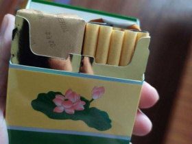 钻石(荷花经典中支)香烟价格表_多少钱一盒2