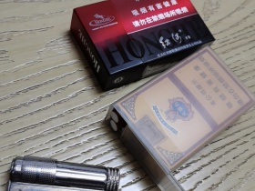 红河(硬v8)香烟价格表_多少钱一盒3