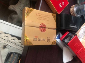 黄鹤楼(地势坤)香烟价格表_多少钱一盒4