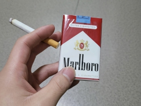 万宝路(软)香烟价格表_多少钱一盒4