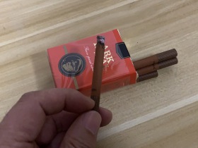 船长(特级)香烟价格表_ARK ROYAL多少钱一盒3