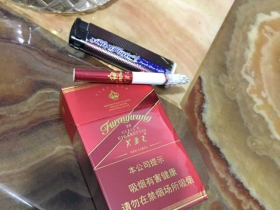 芙蓉王(硬红带)香烟价格表_多少钱一盒4