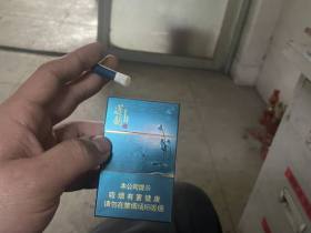 钻石(莲韵)香烟价格表_多少钱一盒4
