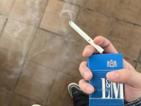 LM(硬蓝美国免税版)香烟价格表_LM BLUE PACK,美免硬蓝LM多少钱一盒3
