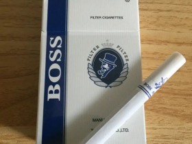 老板(蓝)香烟价格表_缅甸免税硬蓝白Boss多少钱一盒2