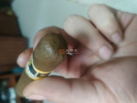 将军(战神)香烟价格表_规格：长度 120mm，直径 17.8mm，环径 56mm多少钱一盒3
