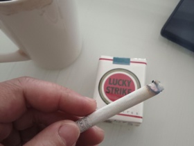 好彩(加州无嘴)香烟价格表_多少钱一盒4