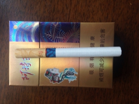 阿诗玛(硬金)香烟价格表_红塔(烟草)集团为了让人们永远记住这位美丽而善良的阿诗玛而出品了享誉海内外的“阿诗玛”香烟。多少钱一盒5