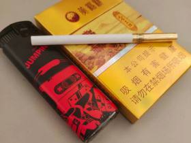 黄鹤楼(天下名楼)香烟价格表_多少钱一盒4