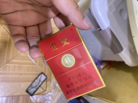金圣(赣)香烟价格表_多少钱一盒2