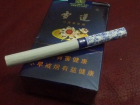 雪莲(软蓝)香烟价格表_批发价多少钱一盒5