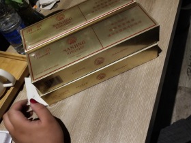 南京(硬林 红杉树.小贡)香烟价格表_批发价多少钱一盒5