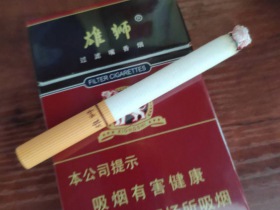 雄狮(硬)香烟价格表_批发价多少钱一盒3