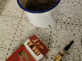 长白山(硬红)香烟价格表_多少钱一盒2
