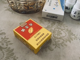 黄金叶(百年浓香)香烟价格表_多少钱一盒4