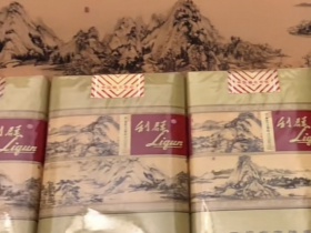 利群(软富春山居)香烟价格表_多少钱一盒5