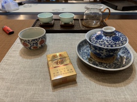 黄山(金皖细支)香烟价格表_多少钱一盒1