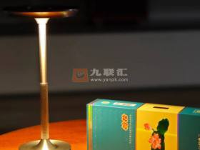 钻石(软荷花)香烟价格表_荷花马尔斯绿多少钱一盒4