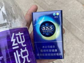 三五(双冰)香烟价格表_555双冰多少钱一盒6