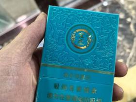 金圣(青瓷中支)香烟价格表_多少钱一盒1