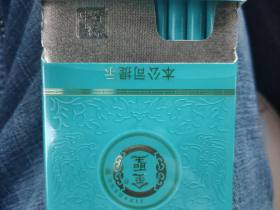 金圣(青瓷中支)香烟价格表_多少钱一盒4