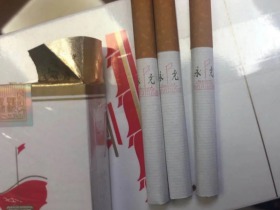 黄鹤楼(软永光)香烟价格表_多少钱一盒4