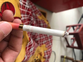 苏烟(金砂C)香烟价格表_出口硬大苏,硬金砂出口版多少钱一盒3
