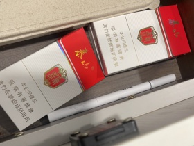 泰山(白将军细支)香烟价格表_多少钱一盒6